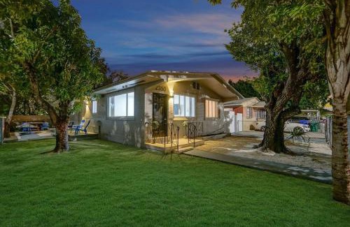 Allapattah House | Wynwood Bungalow Hottub & Pking