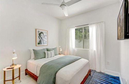 Wynwood Art District Apartment | Wynwood Jumbo - Sleeps 16 & free parking