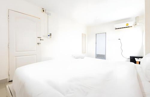 Nana Apartment | X Oh My Nap - คลองเตยเหนือ BTS NANA