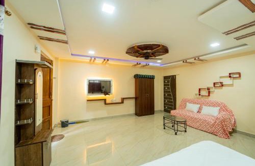 Panchgani Bed & Breakfast | X Western Hills panchagani