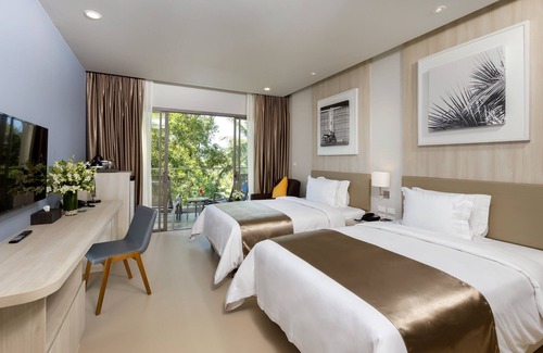 Khuekkhak Hotel | X10 Khaolak