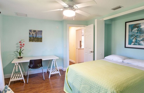 Park Shore House | Xanadu, Pool Home, Walk to Beach and Shopping!