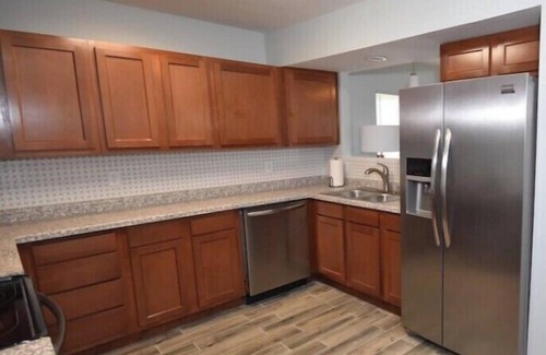 Cincinnati Apartment | Xavier Place 3 - 2BR by Xavier, Hospital’s & Zoo