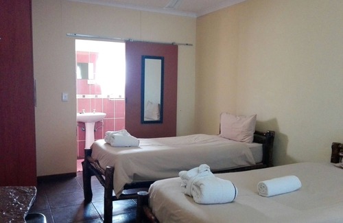 Mariental House | Xclusiv Conference Centre & Guest House