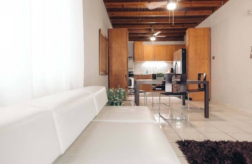 Bayamon Apartment | XELOR | Cozy Home | Generator/Cistern | Bayamón