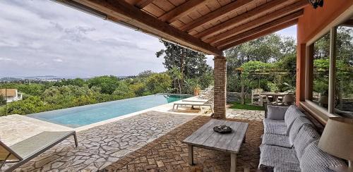 Limni House | Xenonerantzia Country style villa