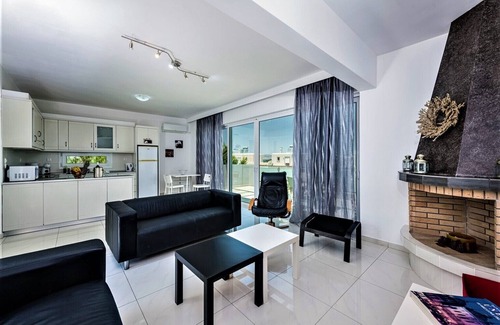 Zipari Villa | XENOS VILLA 1 WITH PRIVATE SWIMMING POOL, NEAR THE SEA