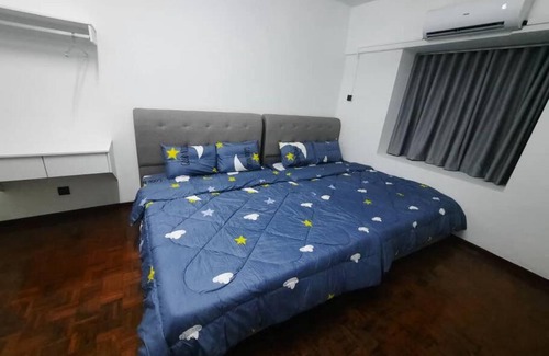 Baharu Apartment | XHQ Home stay - Bayview b-9-2