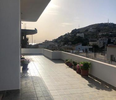 Qafe e Gjashtes Apartment | Xhulio's Apartament