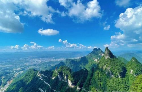 Yongding House | Xiaobeilou Inn Zhangjiajie Railway Station Tianmen Mountain Cableway Branch
