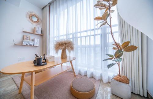 Nanming District Apartment | Xiaolu Chain Luxury Designer Homestay