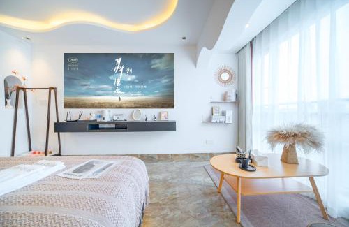 Nanming District Apartment | Xiaolu Chain Luxury Designer Homestay