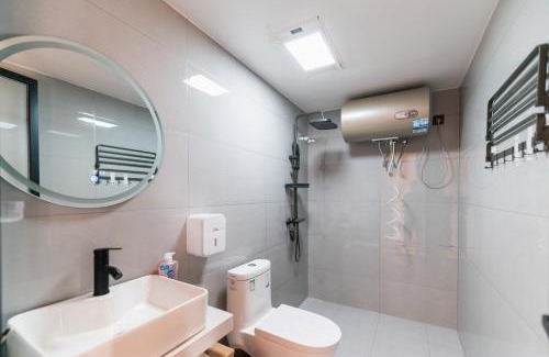 Qiandongnan House | Xijiang Longtang Liyuan Mountain Resort B&B