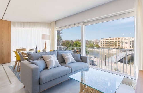 S'Illot-Cala Morlanda Apartment | Ximet Aire - Apartment on the beach, air conditioning, internet