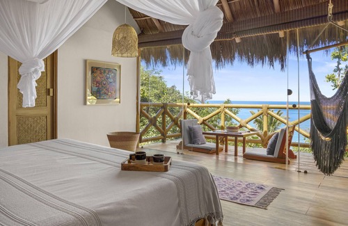 Quimixto Hotel | Xinalani