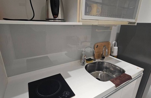 Daan Apartment | Xinyi 53 - Stylish Modern Suite in the Heart of the City