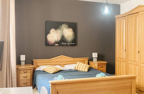 Pieta House | XL Central Home Close to Valletta&Sliema, King Bed