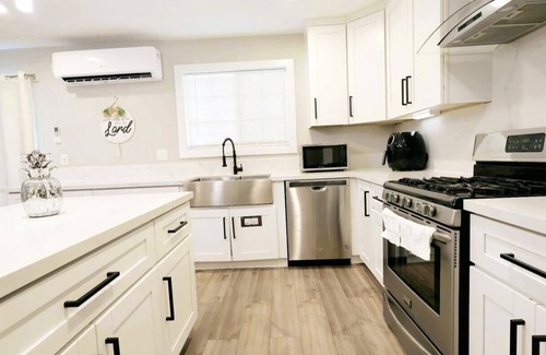 La Presa Apartment | XLNC HOUSE Gillespie 2b1b 20 min to dtown/airport