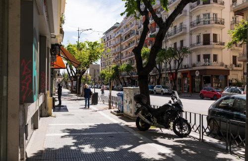 Thessaloniki City Centre Apartment | Xsoma Flats "Twins"