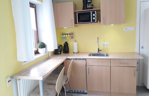 Silberstedt Apartment | XXS Apartment: for 2 guests with terrace and beach chair - XXS Apartment