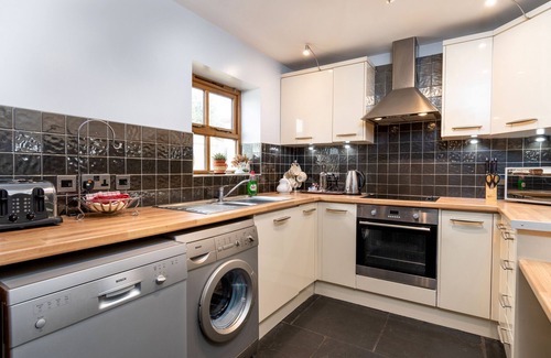 Conwy Cottage | Y Beudy - Three Bedroom Cottage, Sleeps 6