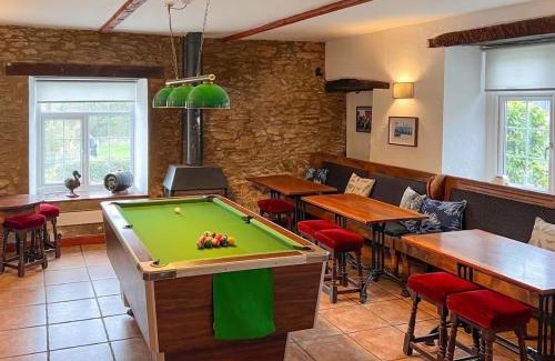 Castlemorris House | Y Gwesty Bach