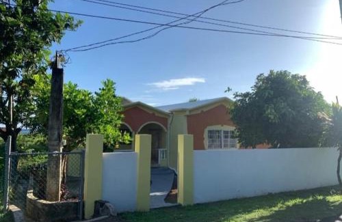 Moore Town House | Yaad Away From Yaad