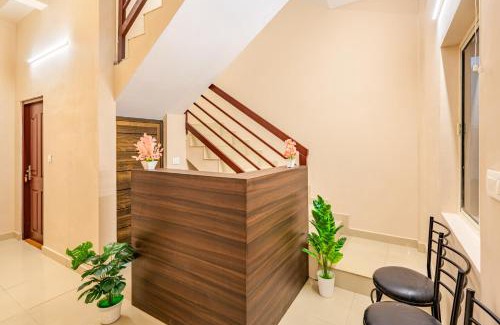 Shenoys Hotel | Yaad Residency