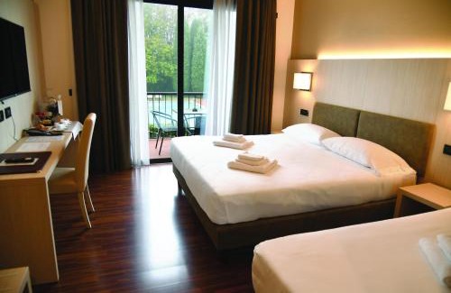 Lugana Hotel | Yachting Hotel Mistral