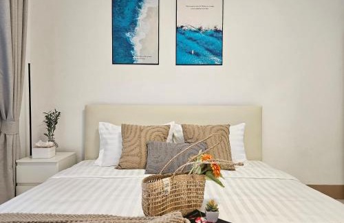 Thep Kasattri House | Yachting House Thalang Phuket,Near the beach and airport