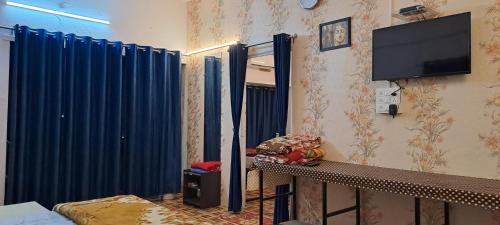 Ujjain Apartment | Yadav homestay