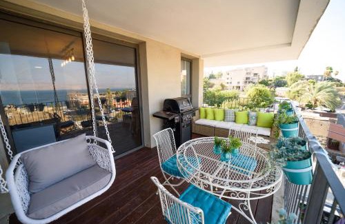 Tiberias Old City Apartment | YalaRent Migdalor Boutique Apartments with Sea Views Tiberias