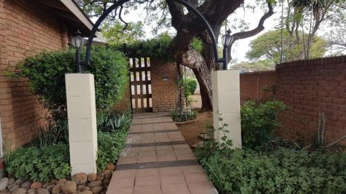 Polokwane House | Yana Guest House