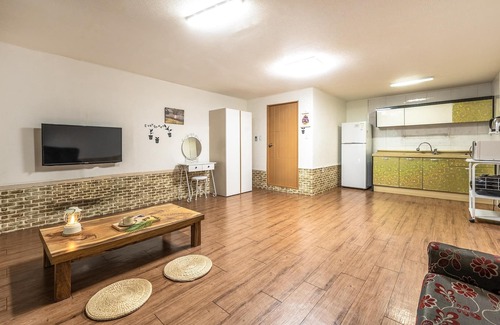 Hongcheon House | Yangpyeong Smile Caravan Pension