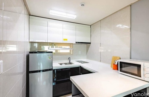 Dolsan-eup House | Yangyang Casa 413 Pension