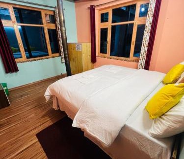 Kaza House | Yankit Homestay