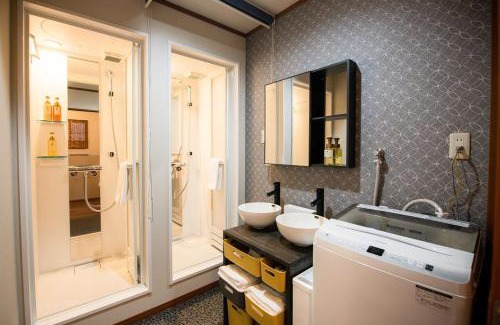 Central Kyoto Apartment | Yaoyorozu Modern Inn