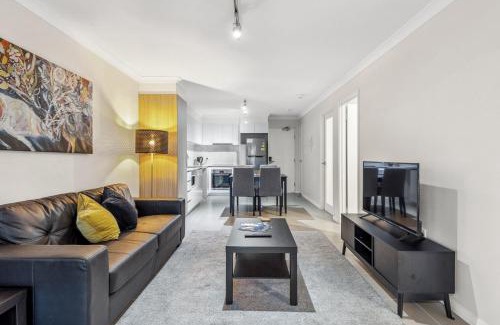 Rockingham Apartment | Yaran Suites