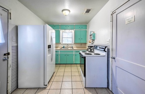 Temple House | Yard w/BBQ Pit! Temple Home < 1 Mi to Hospital