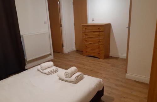 Great Yarmouth Apartment | Yarmouth Apartments, Street Permit Parking, Close To Everything, Beach, Pier, Free WIFI