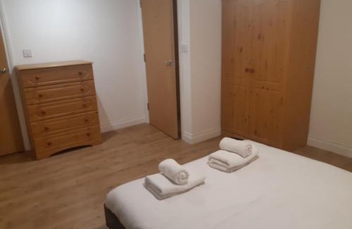 Great Yarmouth Apartment | Yarmouth Apartments, Street Permit Parking, Close To Everything, Beach, Pier, Free WIFI