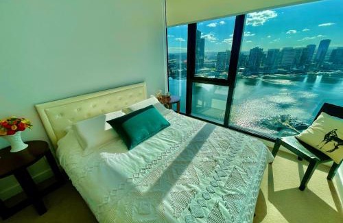 Docklands House | Yarra Accommodation-Private apartments-Collins Wharf Waterfront, Docklands