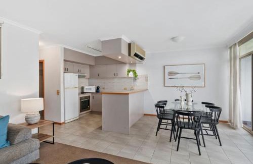 Mulwala Apartment | Yarrawonga Lakeside Apartment 38