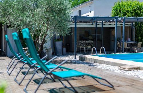 Montboucher-sur-Jabron Villa | Yas