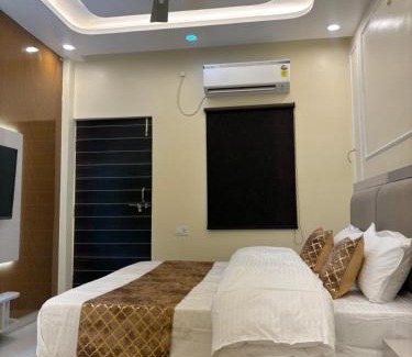 Varanasi House | Yash Residency