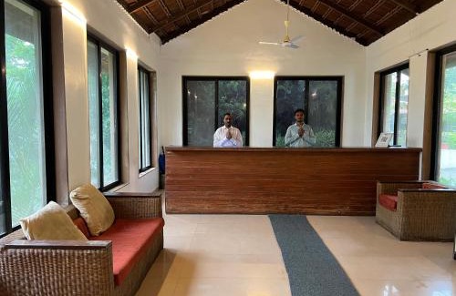 Bhandardara Hotel | Yash Resort