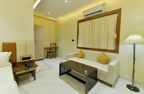 Mandore Hotel | Yashvrinda Hotel and Resort