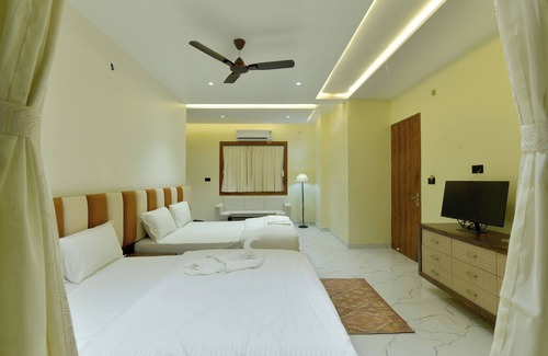 Mandore Hotel | Yashvrinda Hotel and Resort