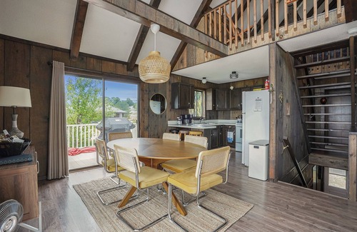 White River Township Cottage | Yay the beach! Lake Michigan beach front cottage, adjacent to dunes & park.