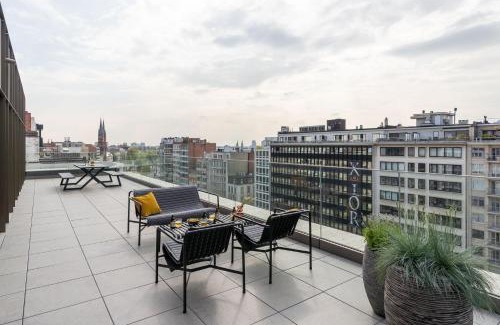 Statiekwartier Apartment | YAYS Antwerp Opera by Numa